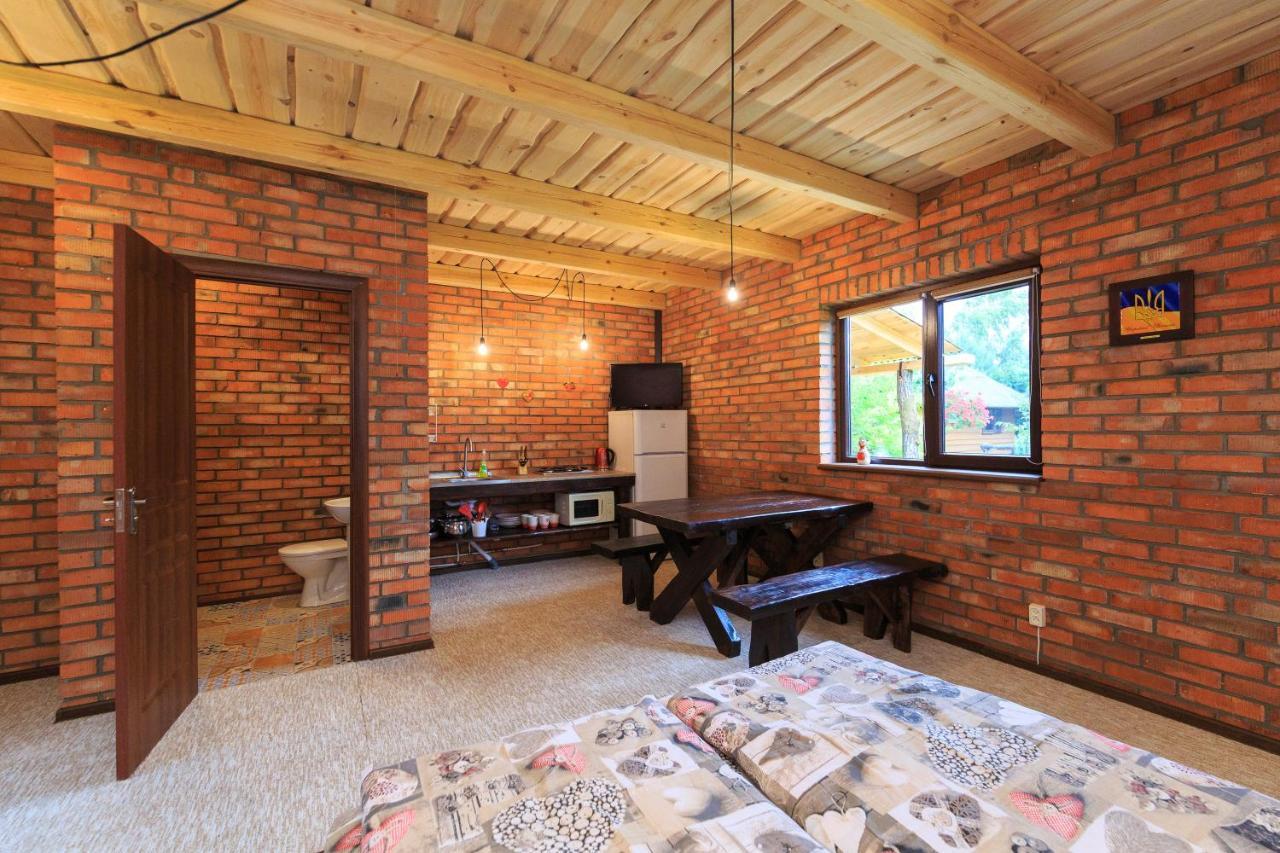 Zelenyi Rai Apartment Svityaz' Luaran gambar