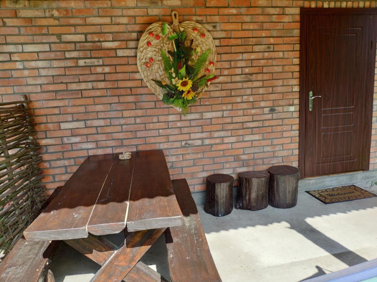 Zelenyi Rai Apartment Svityaz' Luaran gambar
