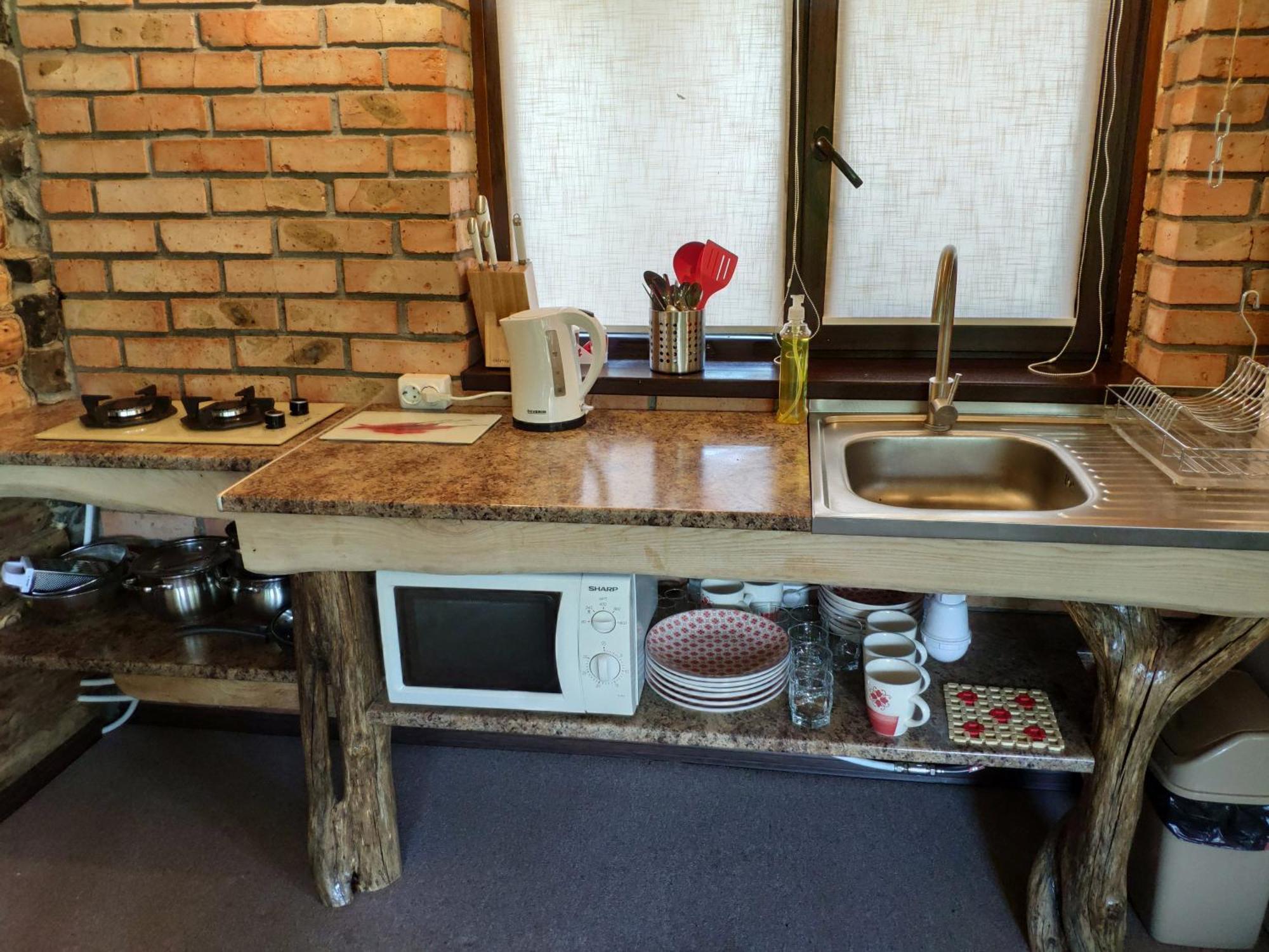 Zelenyi Rai Apartment Svityaz' Bilik gambar